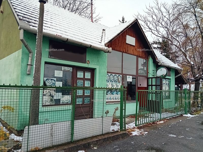 Listing photo