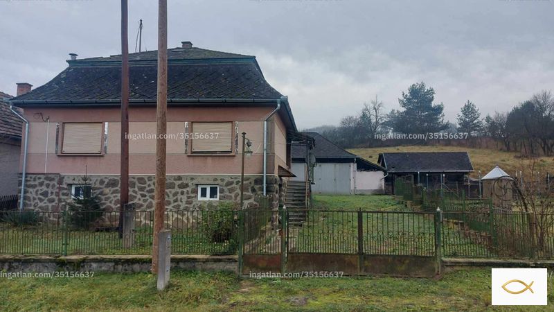 Hirdetés fotója