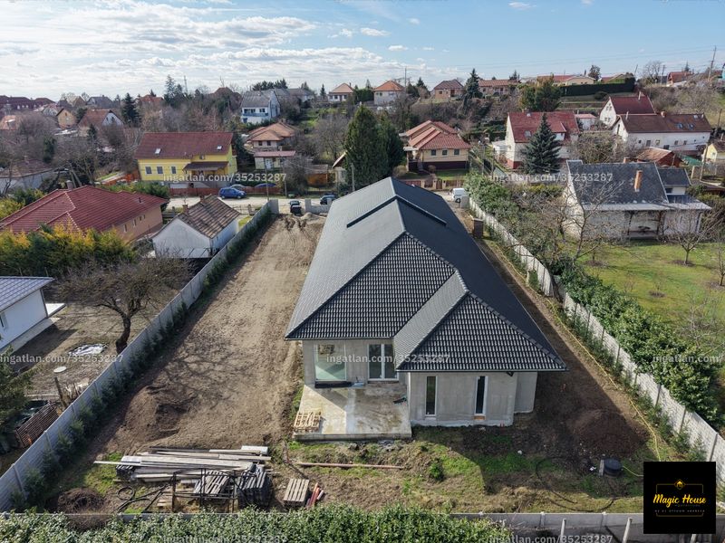 az épület kívülről