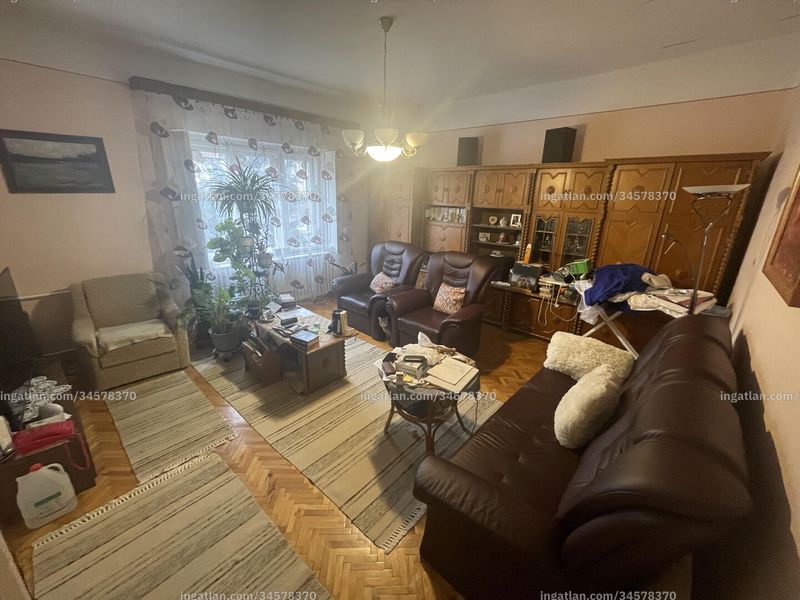 Hirdetés fotója