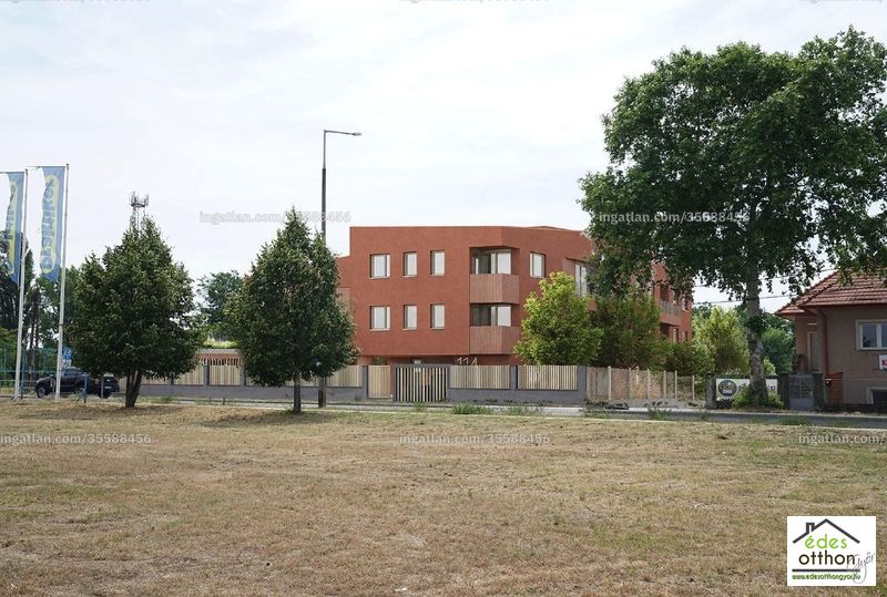 Listing photo