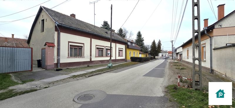 Hirdetés fotója