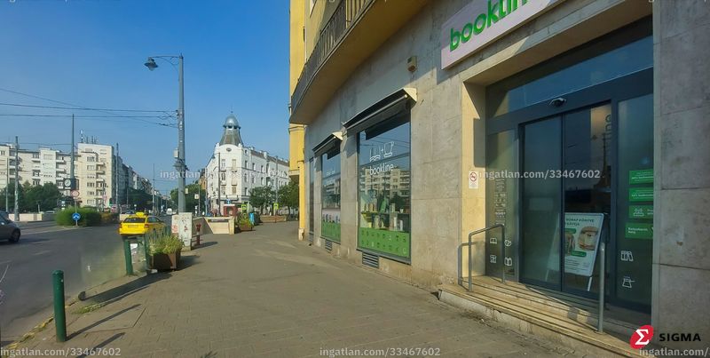 bejárat (kívülről)