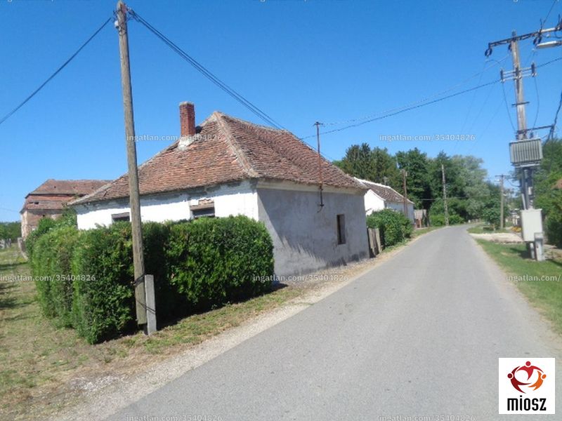 Hirdetés fotója