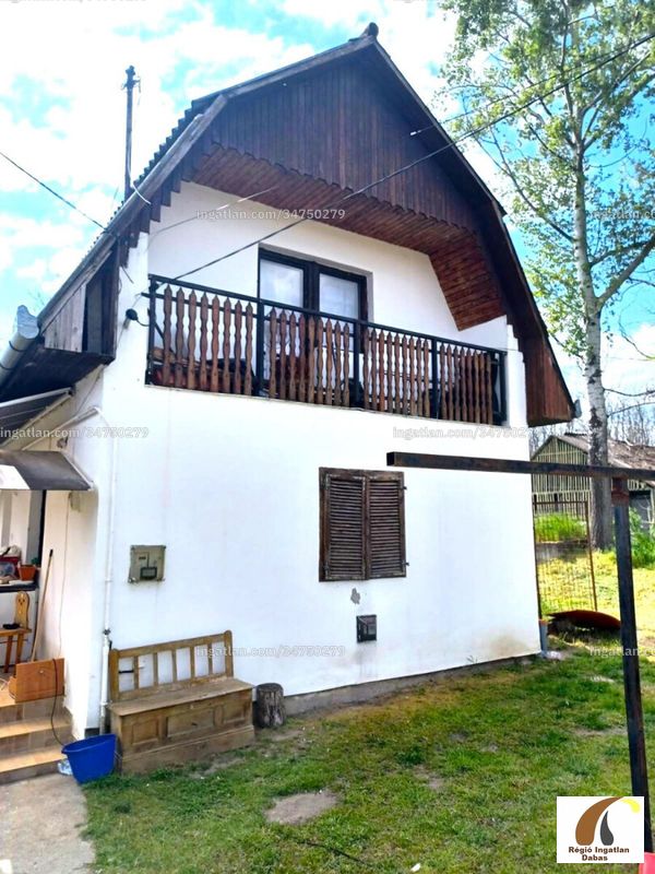 Listing photo