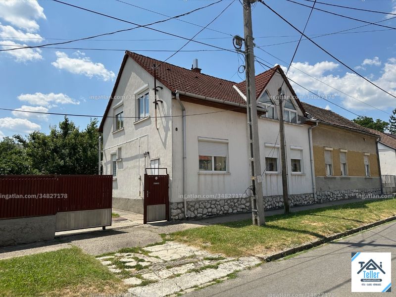 Hirdetés fotója