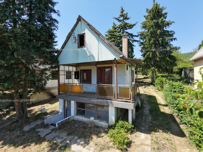 Listing photo