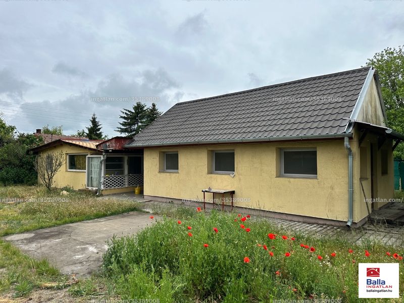 Listing photo