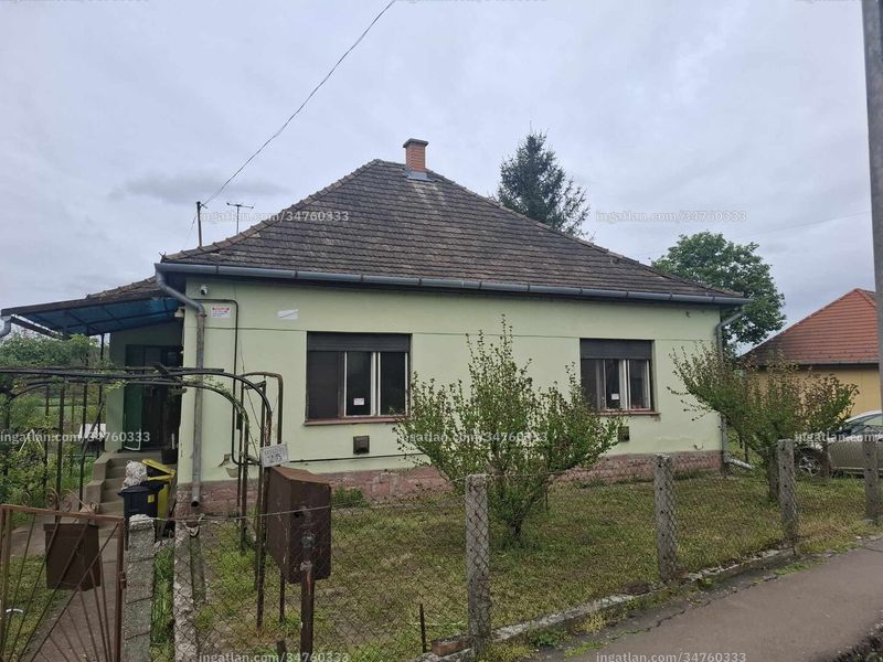 Listing photo