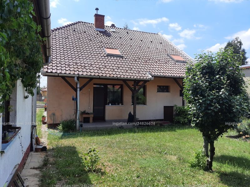 Listing photo