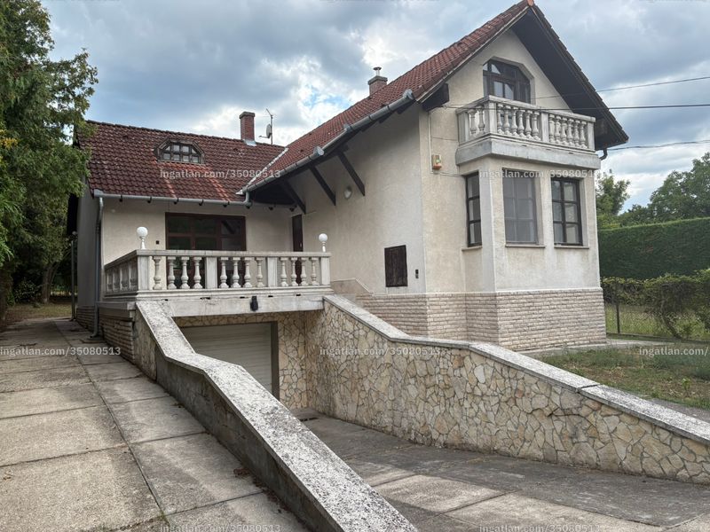 az épület kívülről