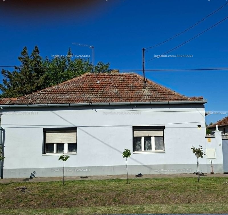 Listing photo