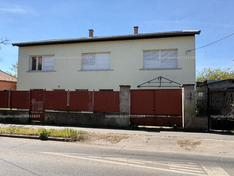 az épület kívülről