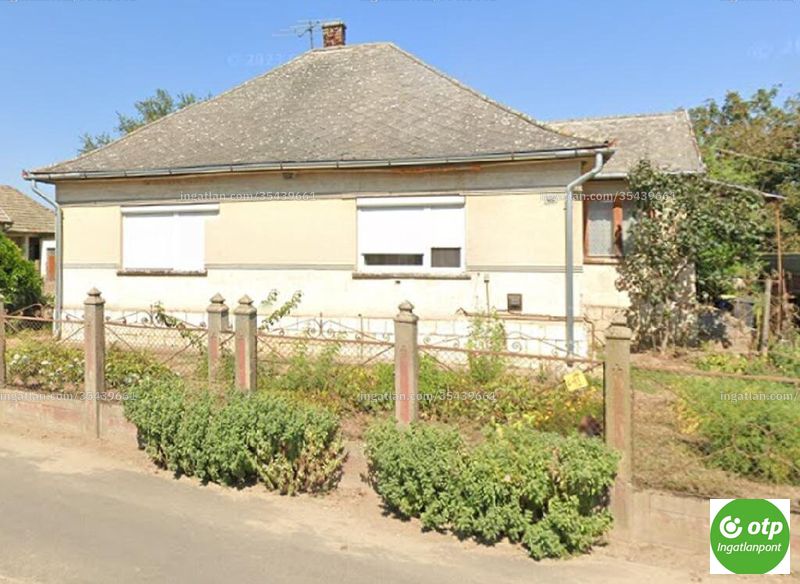 Listing photo