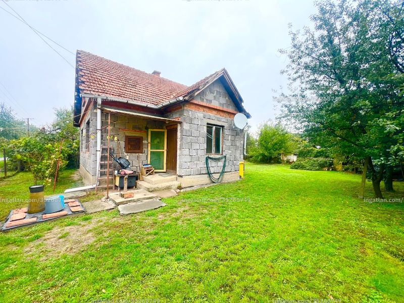 Listing photo