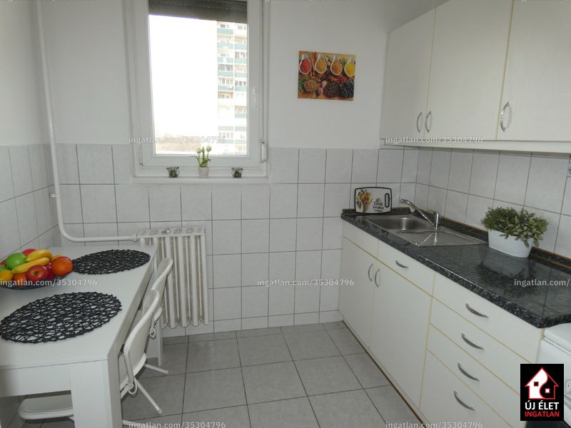 Listing photo