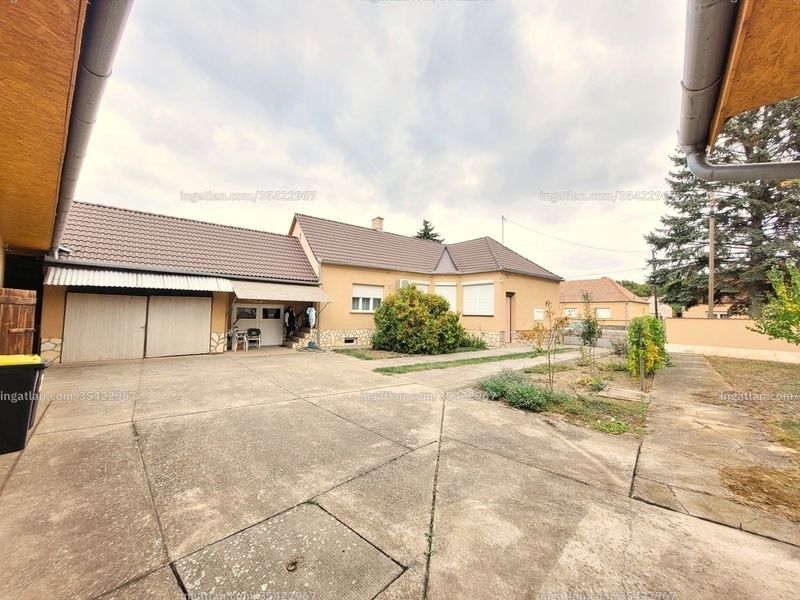 Ingatlan kép