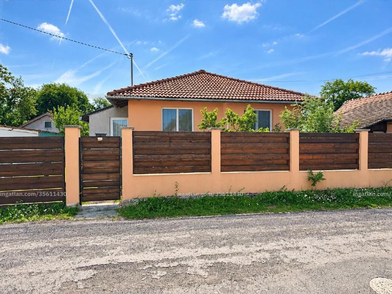 Listing photo