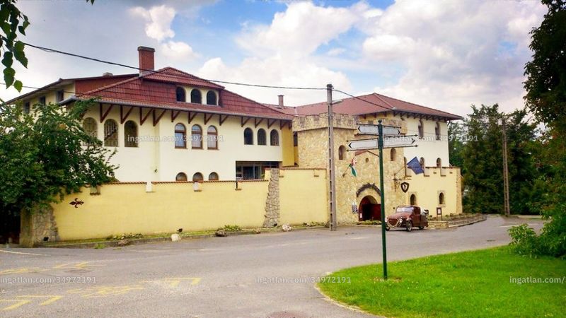 az épület kívülről