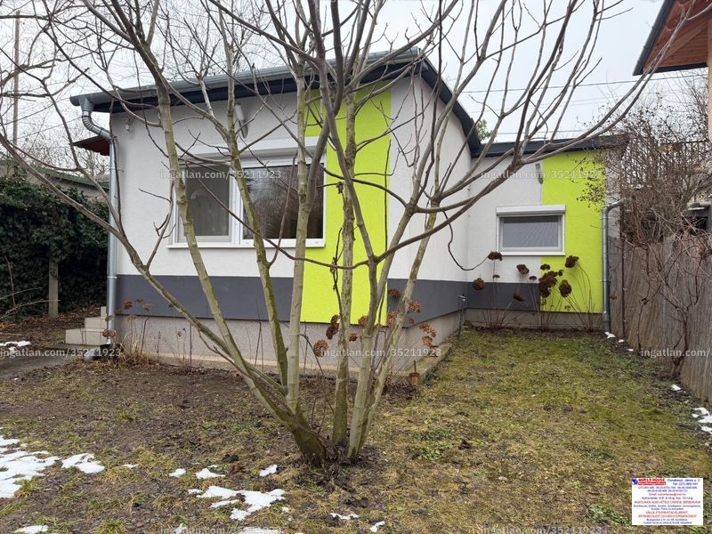 Listing photo