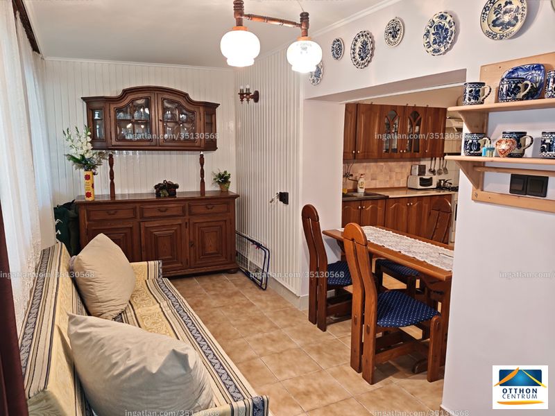 Hirdetés fotója
