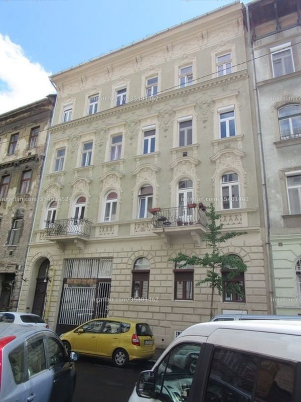 Listing photo