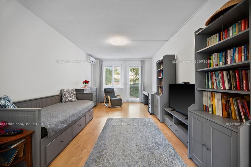 Hirdetés fotója