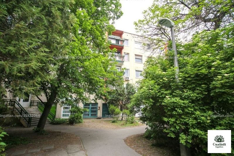 Listing photo