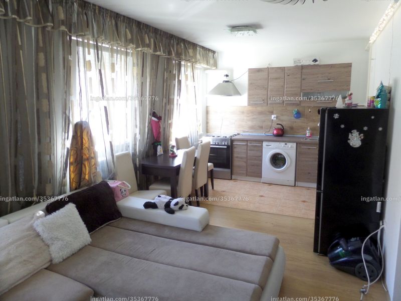 Listing photo