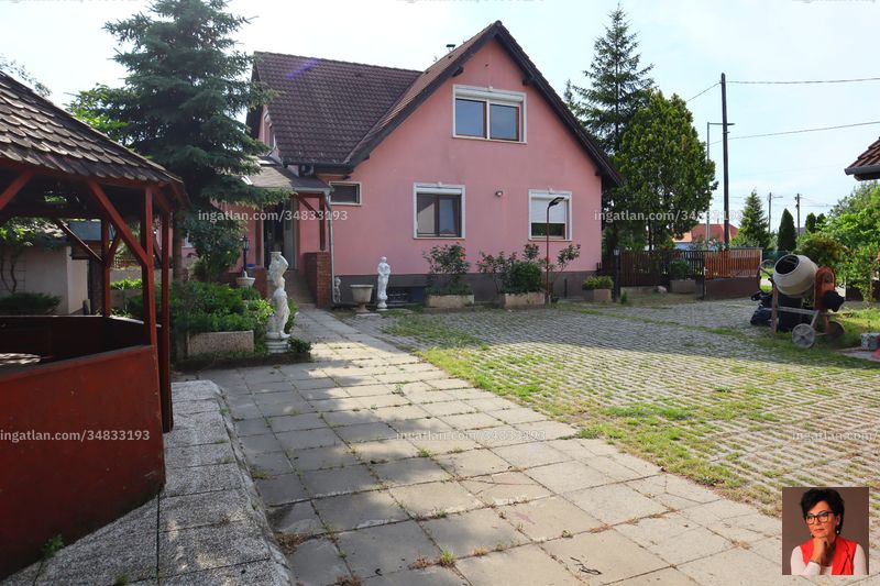 Listing photo