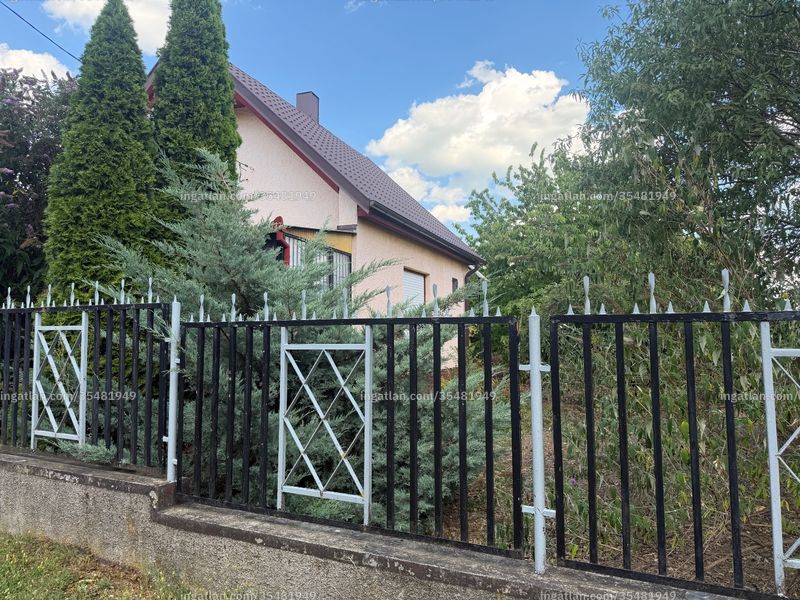 az épület kívülről