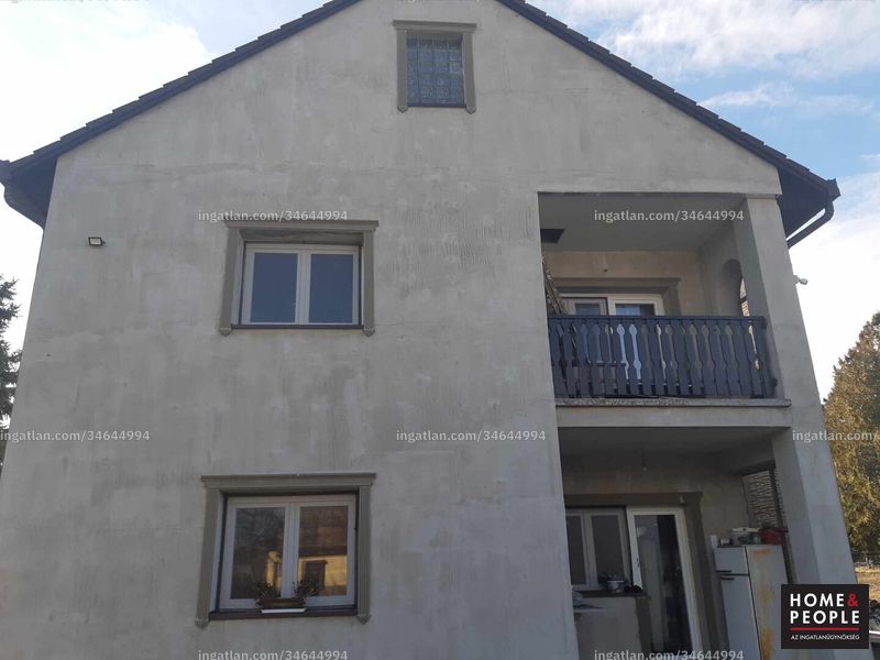 Listing photo