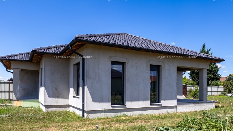 az épület kívülről