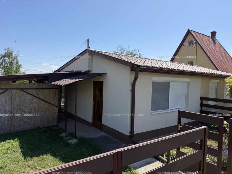 Listing photo
