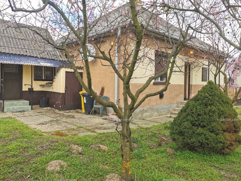 az épület kívülről