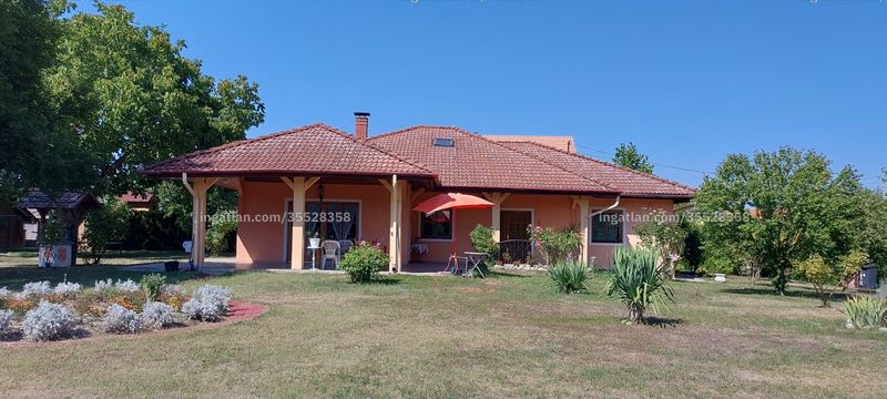 Ingatlan kép