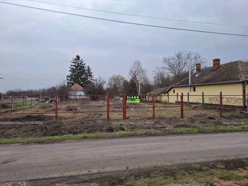 Listing photo