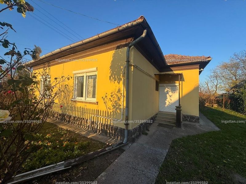 Listing photo