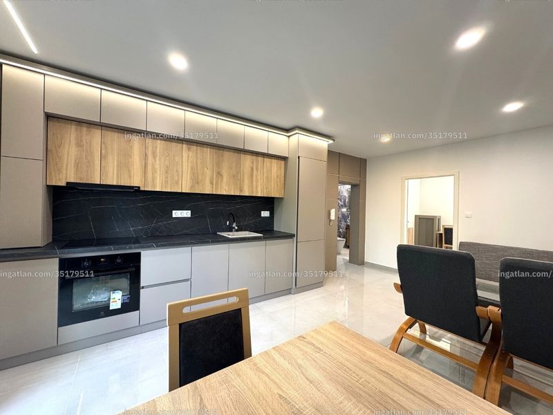 Hirdetés fotója