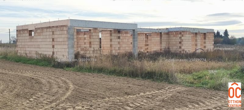 az épület kívülről