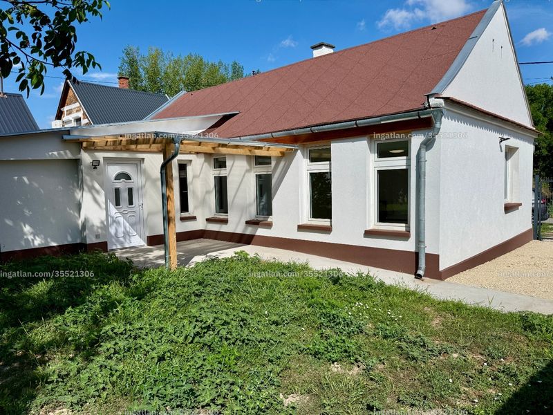 Listing photo