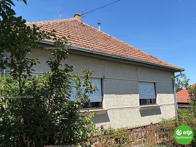 az épület kívülről
