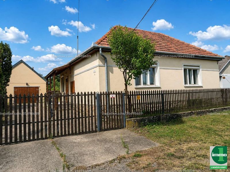 Listing photo