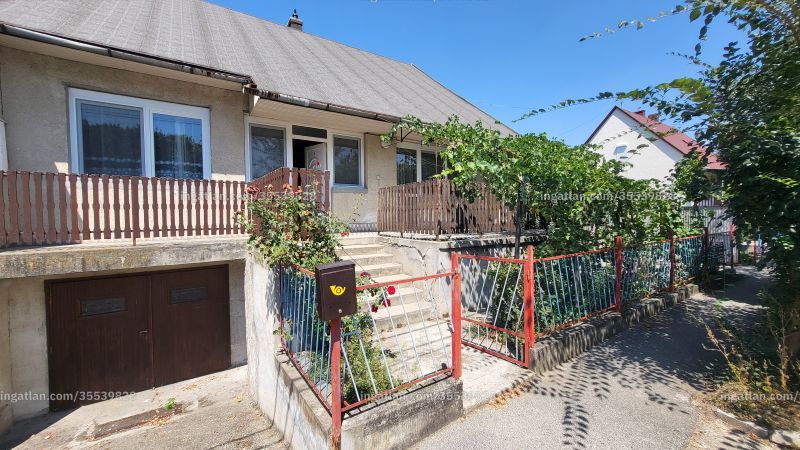 Listing photo