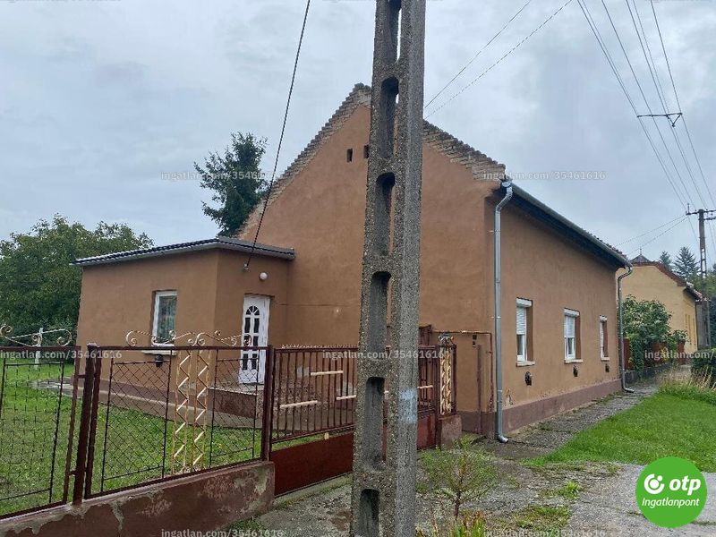 az épület kívülről