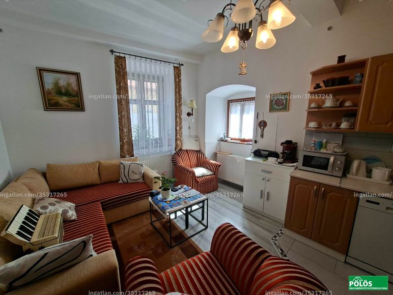 Listing photo