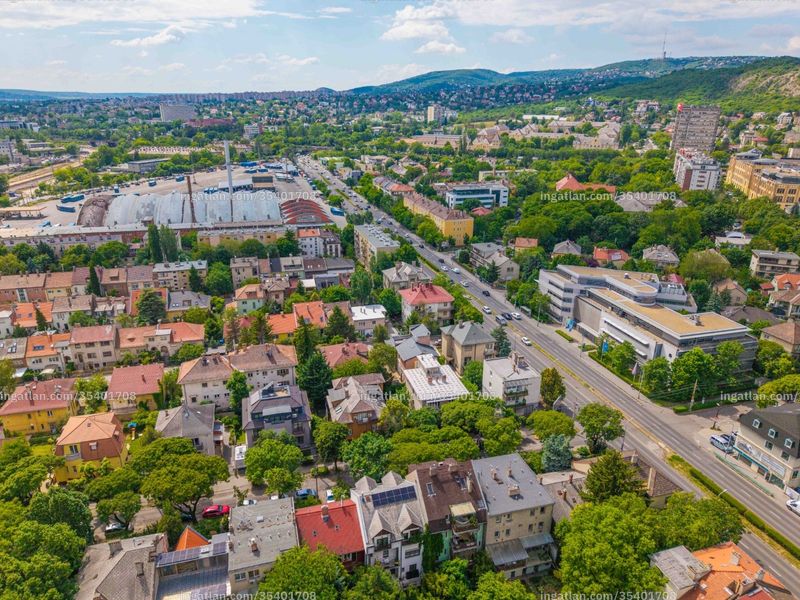 az épület kívülről