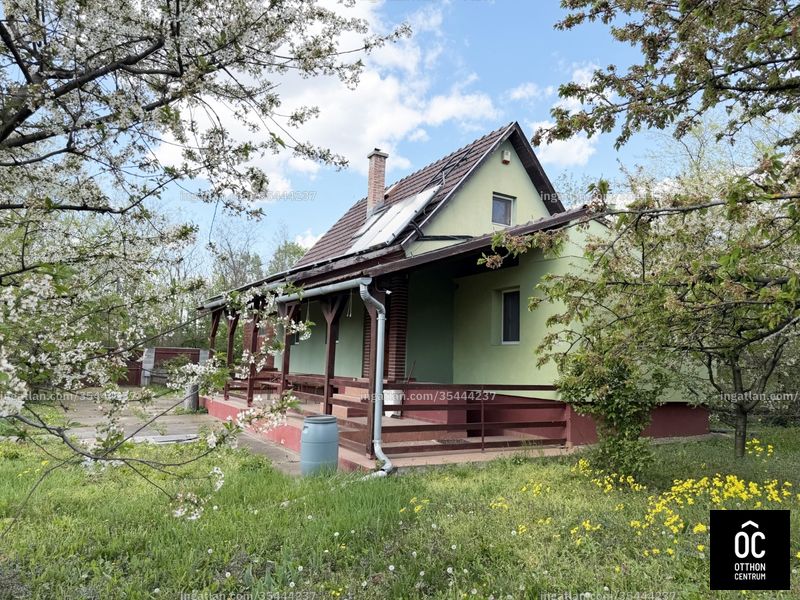Listing photo