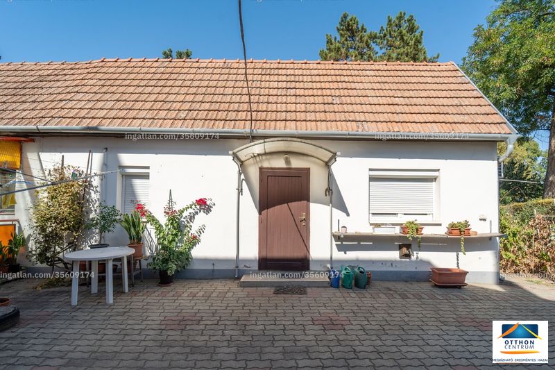 az épület kívülről