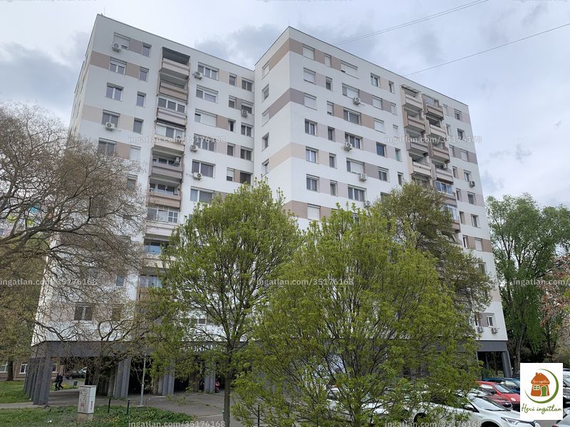 az épület kívülről